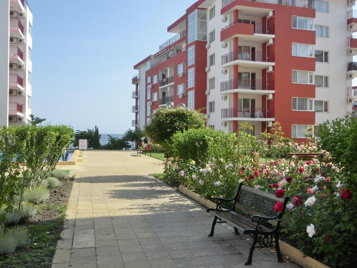Sea View Apartment, Panorama, Pools And Beach, Свети Влас Екстериор снимка